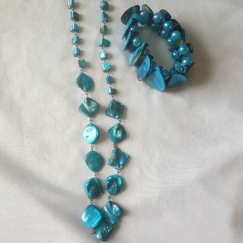 Shells Matching accesories - Picture 2 of 3